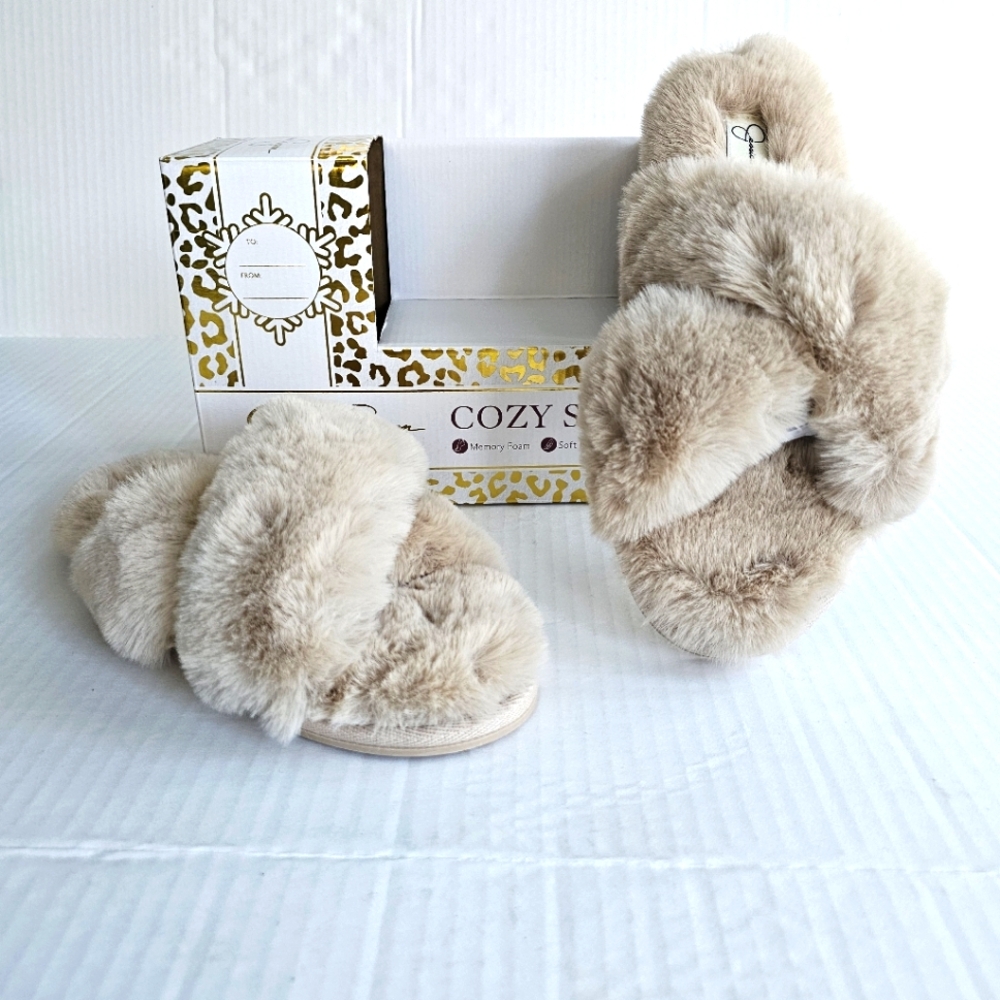 Jessica Simpson faux fur slippers size L 8-9 tan crisscross open toe NIB - Picture 3 of 14
